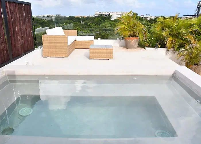 Manor By The Spot Tulum