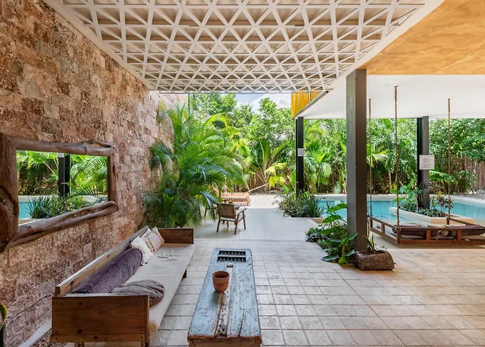 Manor By The Spot Tulum