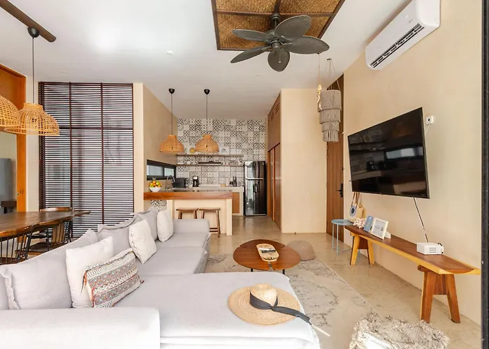 Manor By The Spot * Tulum